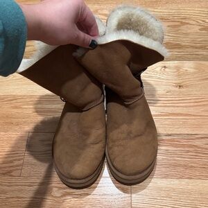 UGG Brown Winter Boots with Cream Fur Lining
